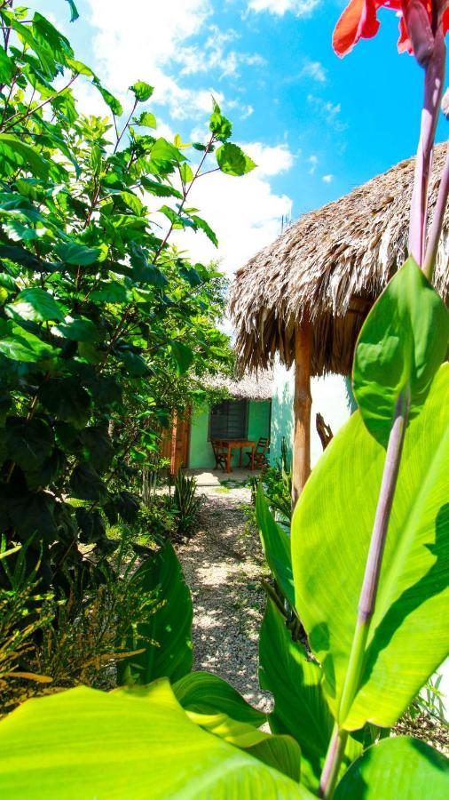 Cabanas Las Palmas Bacalar Exterior photo